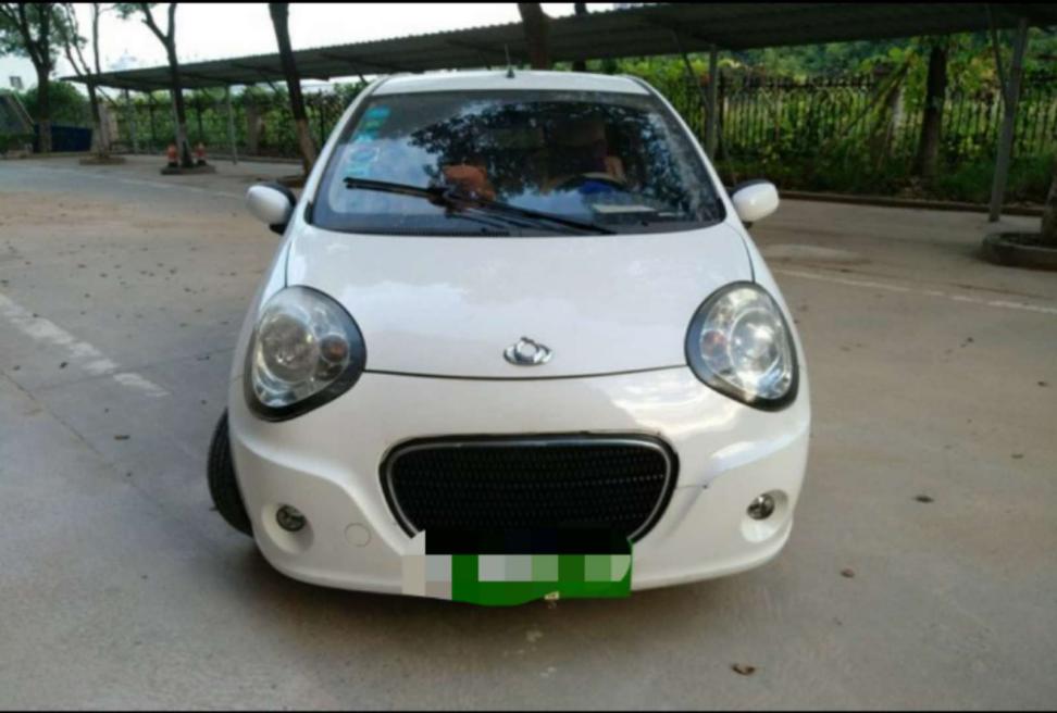 吉利熊猫二手车自动挡,奥拓和吉利熊猫哪个二手车好点