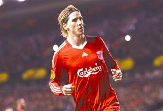 实况足球手游射门技巧教学,实况足球远距离抽射和急升射门