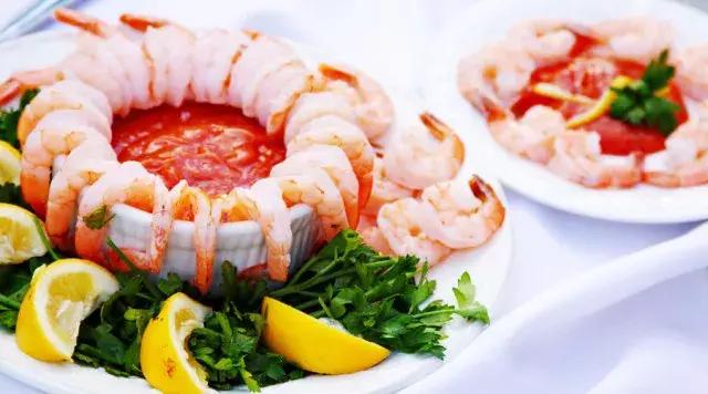 小三跟老婆做相生相克的食物,老婆和小三做的食物相克