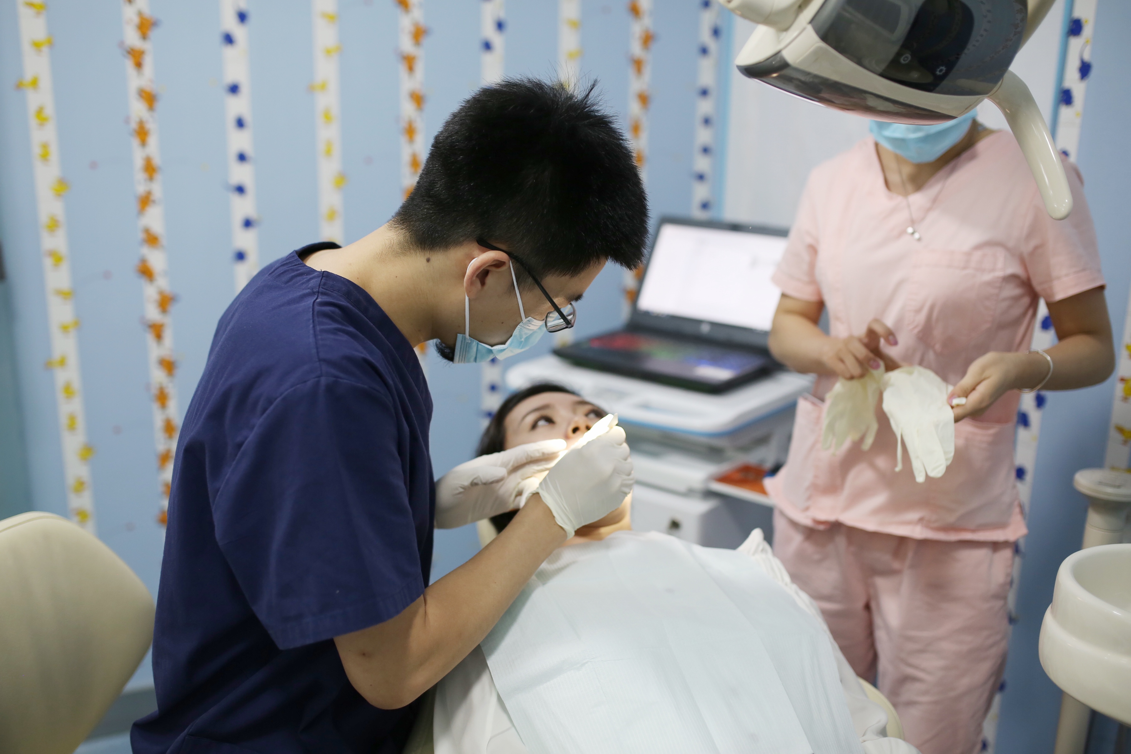 让爱笑的大连，从齿美丽远洋！