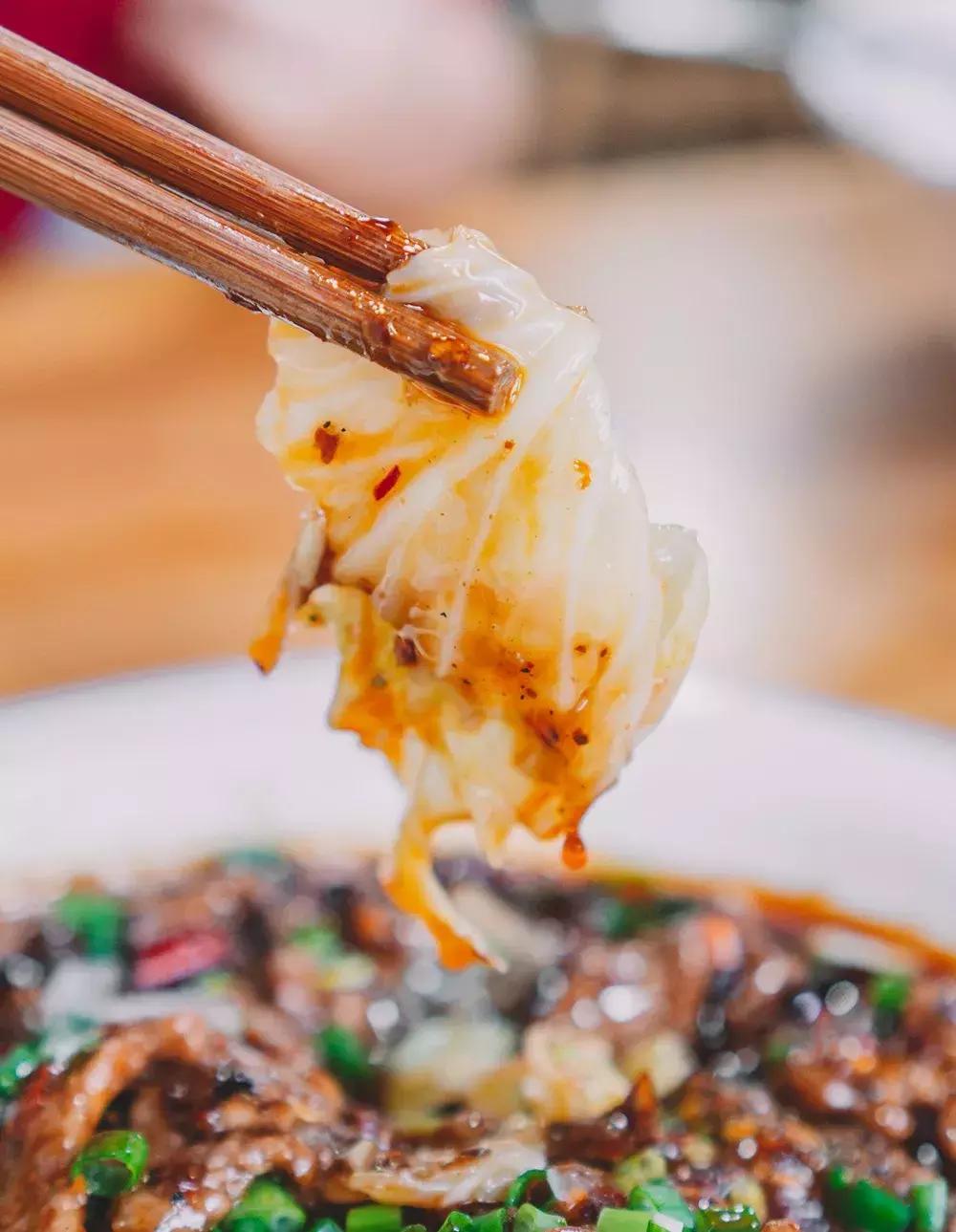 翻山越岭都有人要去吃的牛肉馆,到底值不值?