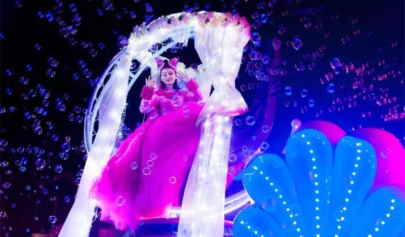 郑州曼哈顿哪个地方适合约会,秋天约会去郑州哪里比较好