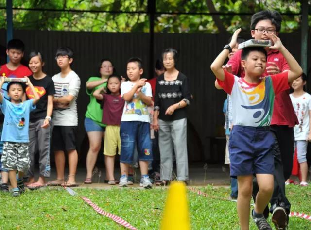 孩子有坏朋友要远离吗,孩子的好朋友嫉妒怎么开导