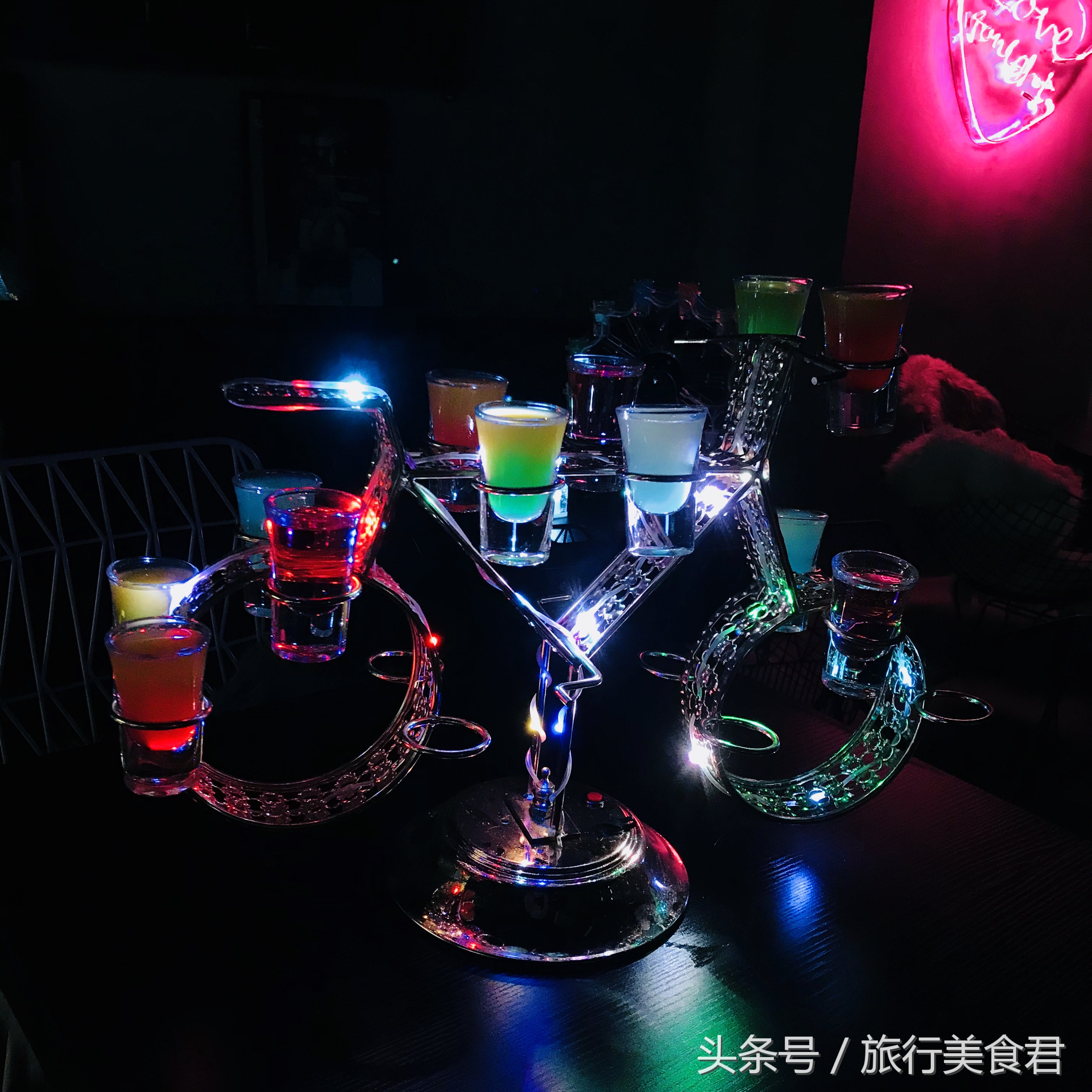 又一家网红打卡酒吧,西安第一家主题酒吧