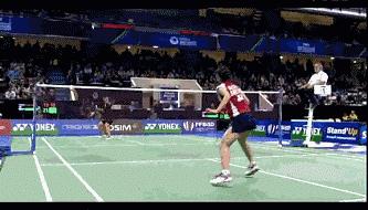 羽毛球如何提高启动速度,羽毛球启动了还是跟不上