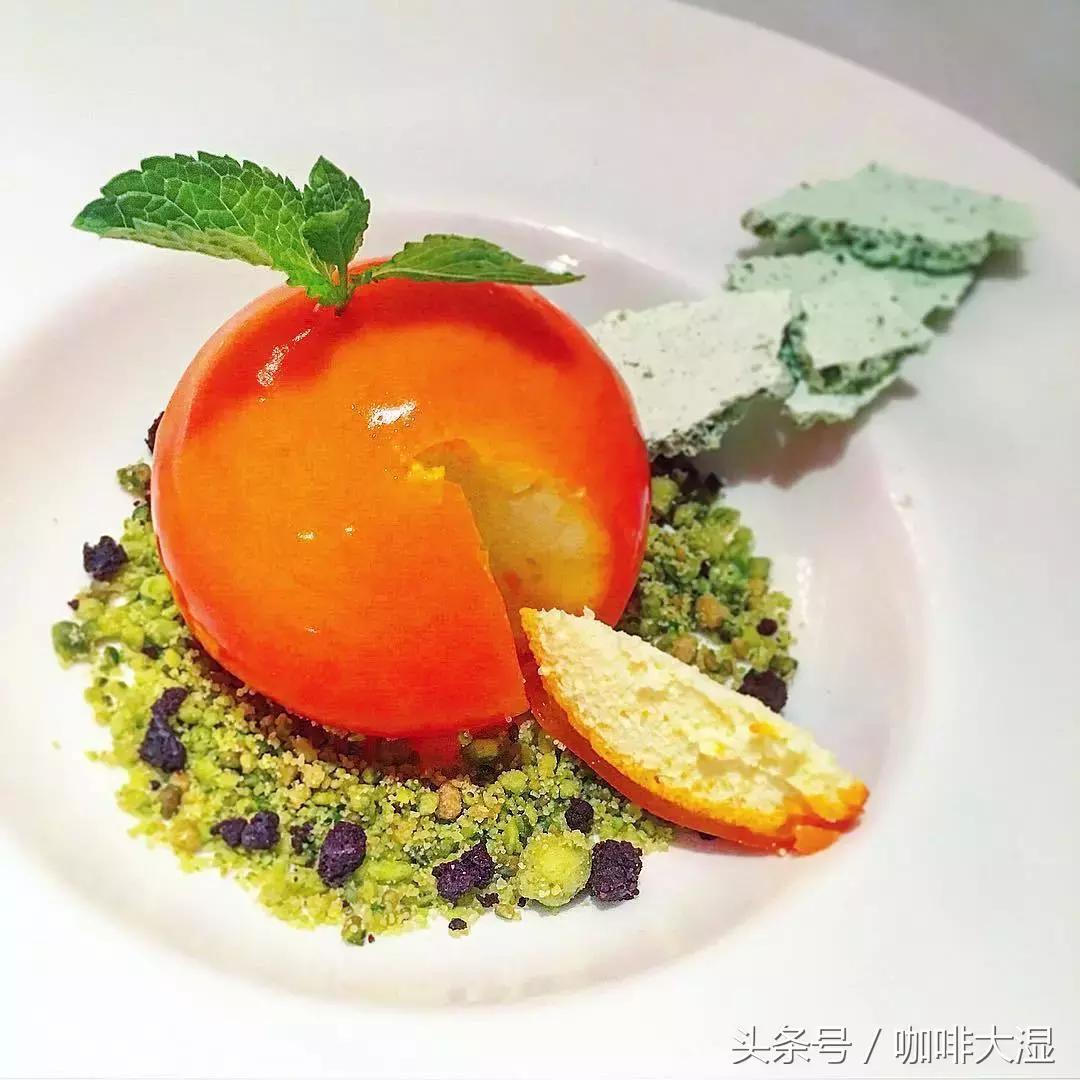 慕斯蛋糕怎样做的松软好看,制作慕斯蛋糕都需要什么