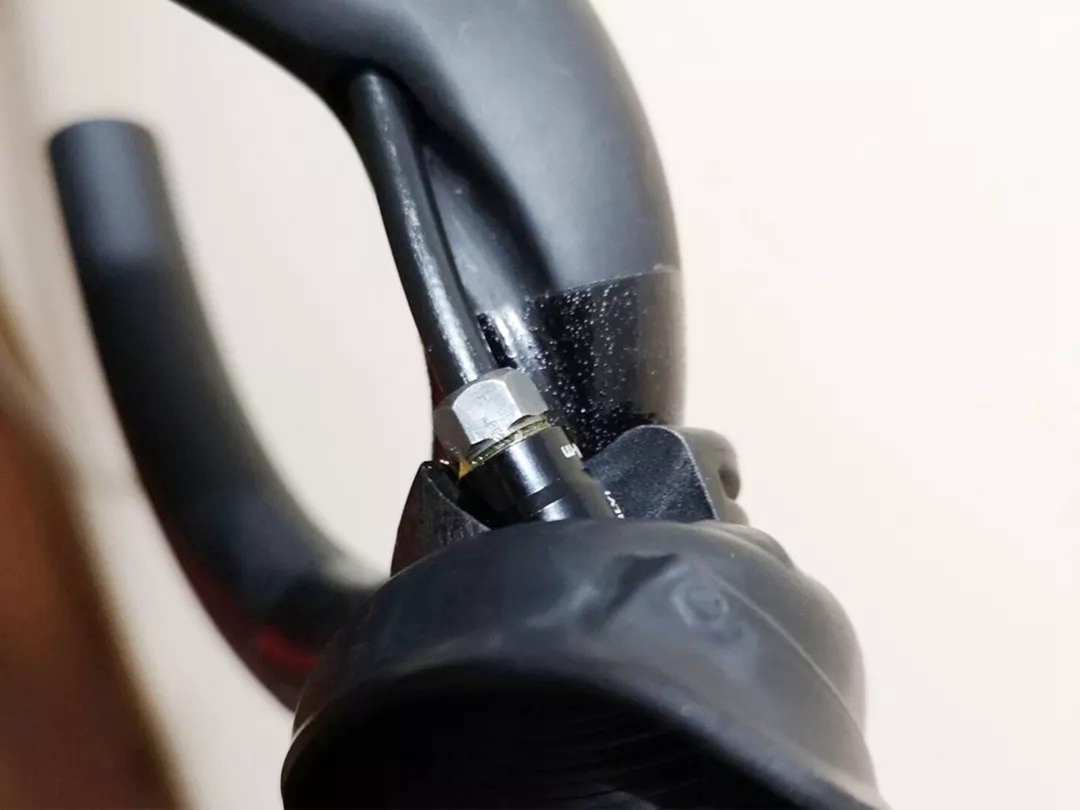 骑行课堂｜不求人！SRAMeTapHRD截管换油完全攻略