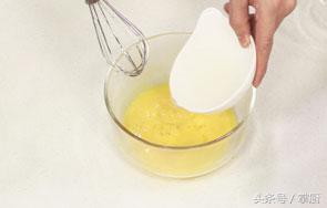 鲜牛奶炖蛋做法分享,好吃有营养