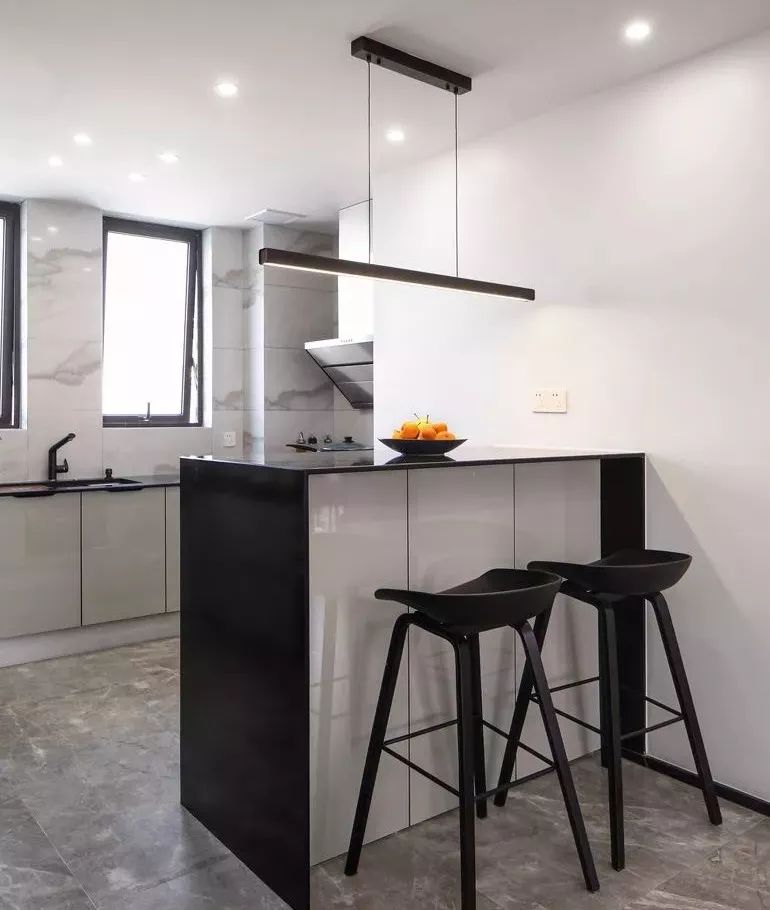 简单实用的隔断效果图,室内隔断几种实用的隔断