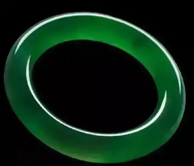 这头头猪火了！鹅蛋大小1亿3千9百万，翡翠第一个不服！