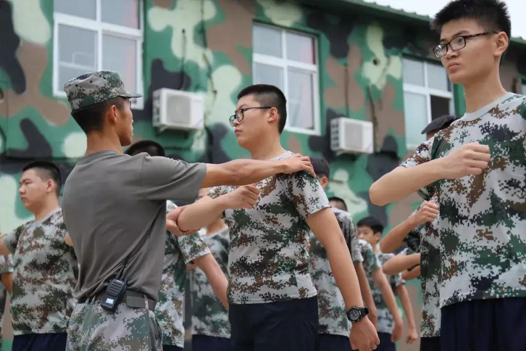 盛华基地军训,盛华学生军训基地
