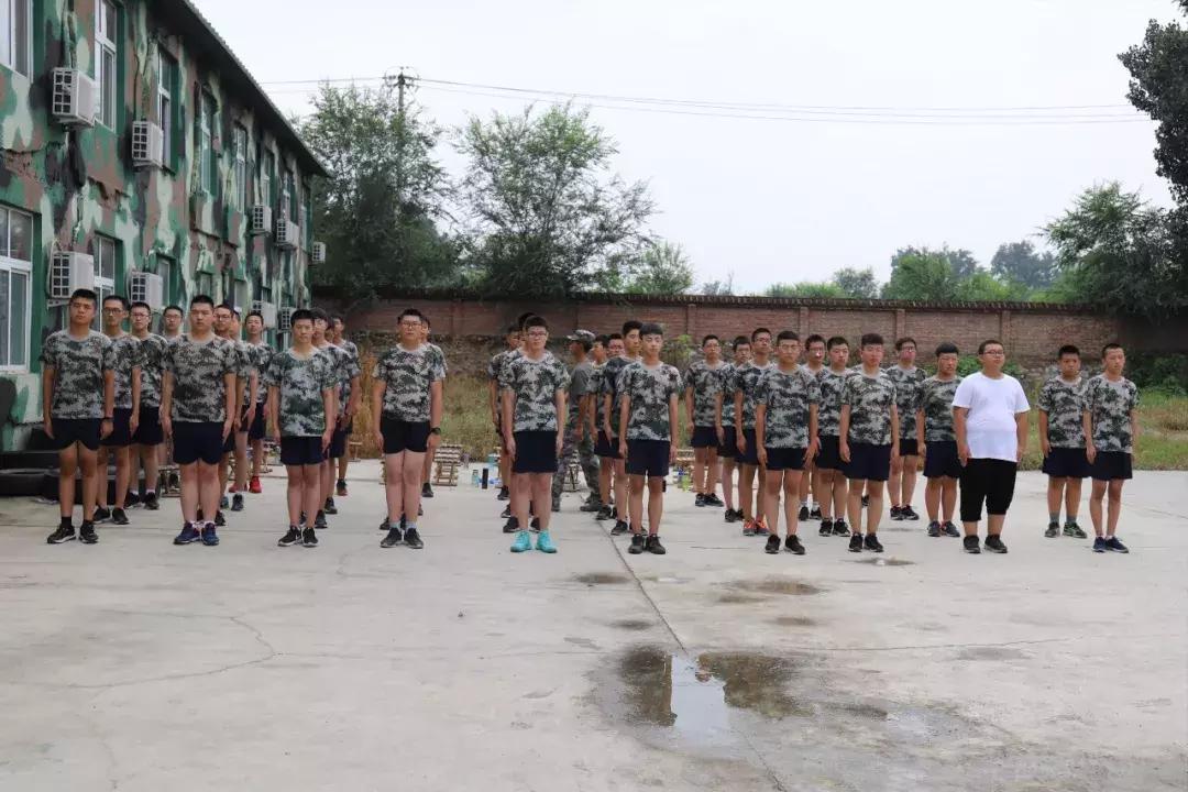 盛华基地军训,盛华学生军训基地