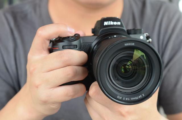 尼康z7现在还值得买吗,尼康z7二代70-200f2.8s人像摄影