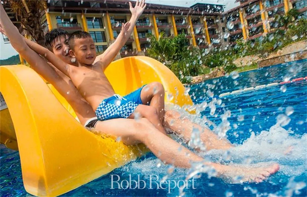 带你看世界的酒店,东方甄选看世界酒店