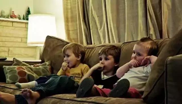 当孩子说讨厌妈妈时妈妈该怎么做,当孩子说妈妈我讨厌你是真的吗