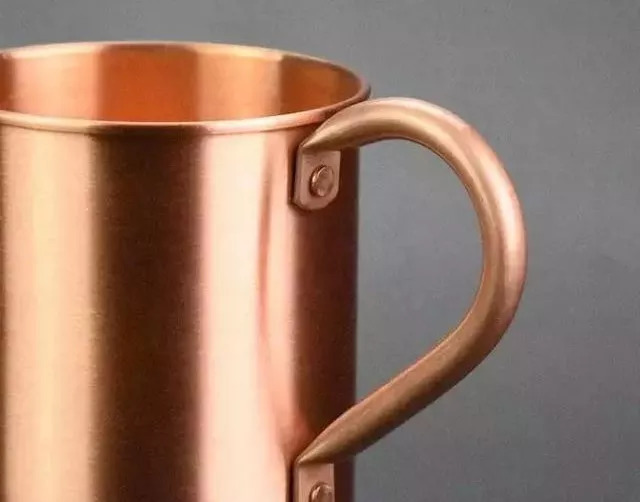 莫斯科骡子加可乐,莫斯科骡子用姜汁汽水还是啤酒