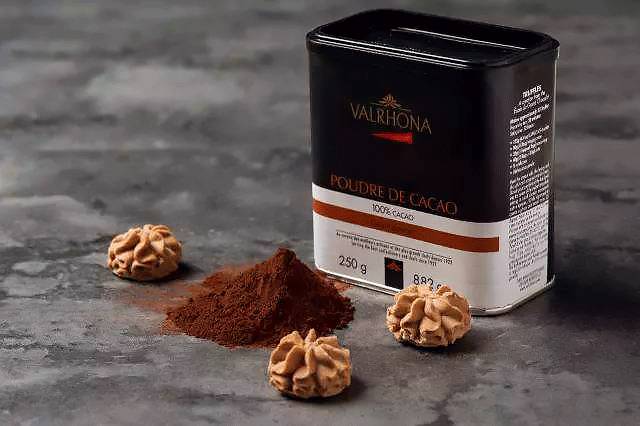 甜品界地震了！第一口就上瘾，酥到掉渣的曲奇，现在整盒免费送！