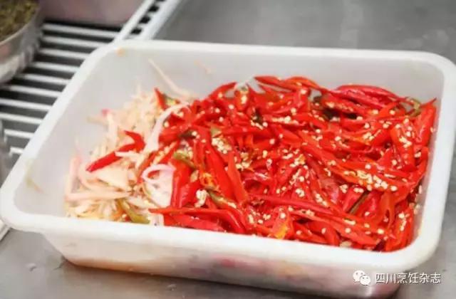 家常无骨烤鱼的做法,特色烤鱼制作短视频