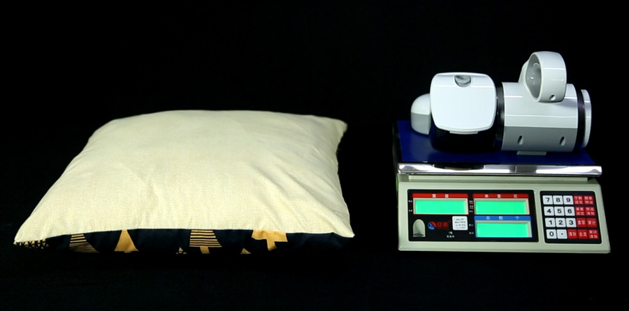 小狗d-620无线除螨仪,危机四伏翻盘小狗