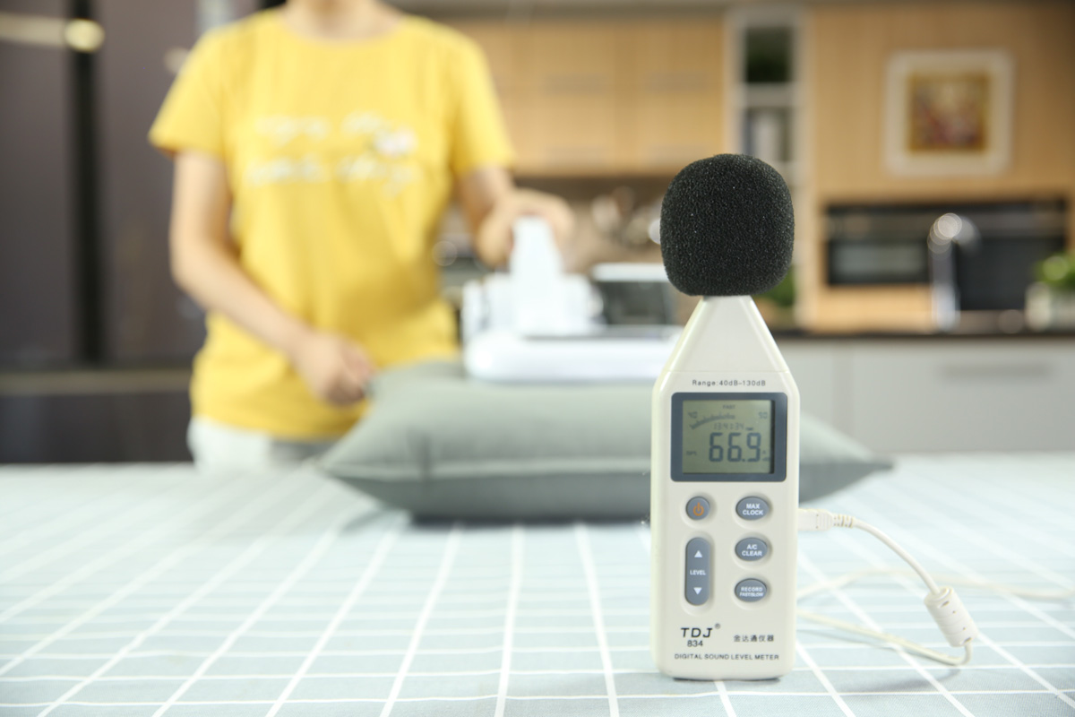 小狗d-620无线除螨仪,危机四伏翻盘小狗