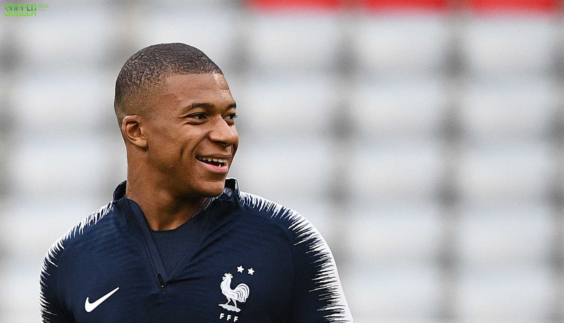 耐克赞助姆巴佩,耐克为篮球运动员赞助的鞋