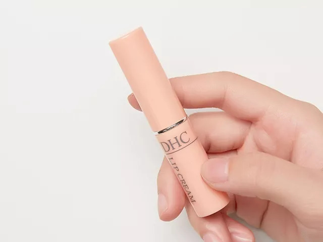 修护唇纹补水男女款唇膏推荐分享,日本唇膏保湿滋润补水第一名