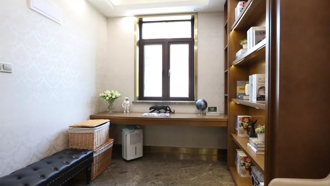 临港什么时候通火车,临港近期有什么活动