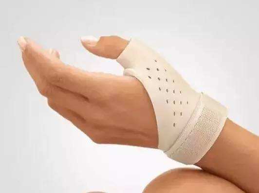 抱小孩引起的手腕痛可以痊愈的吗,抱宝宝手腕疼得厉害需要看医生