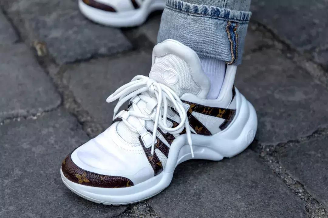 2019巴黎时装周春夏场外潮人街拍,2019春夏时装周场外时尚街拍图片