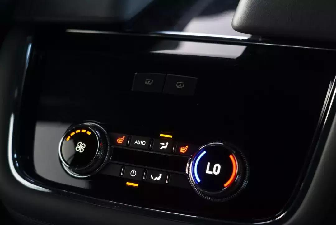 林肯领航员评测试驾视频,试驾评测2022款林肯领航员总统版