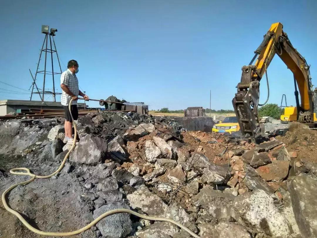 现场直播拆违建,复兴区拆违建最新消息