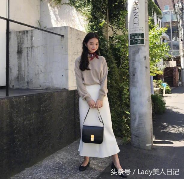 小个儿女生不只可以驾驭可爱风哦，穿对衣服让你做百变小仙女