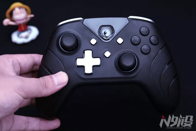 你多久没用手柄玩游戏了,凌耀X-One无线手柄开箱体验
