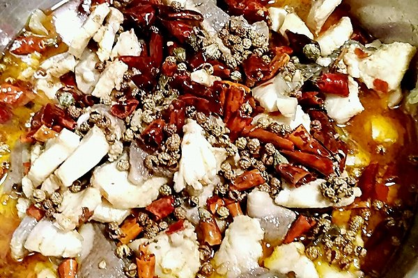 鱼的做法大全草鱼,红烧草鱼全鱼最正宗做法