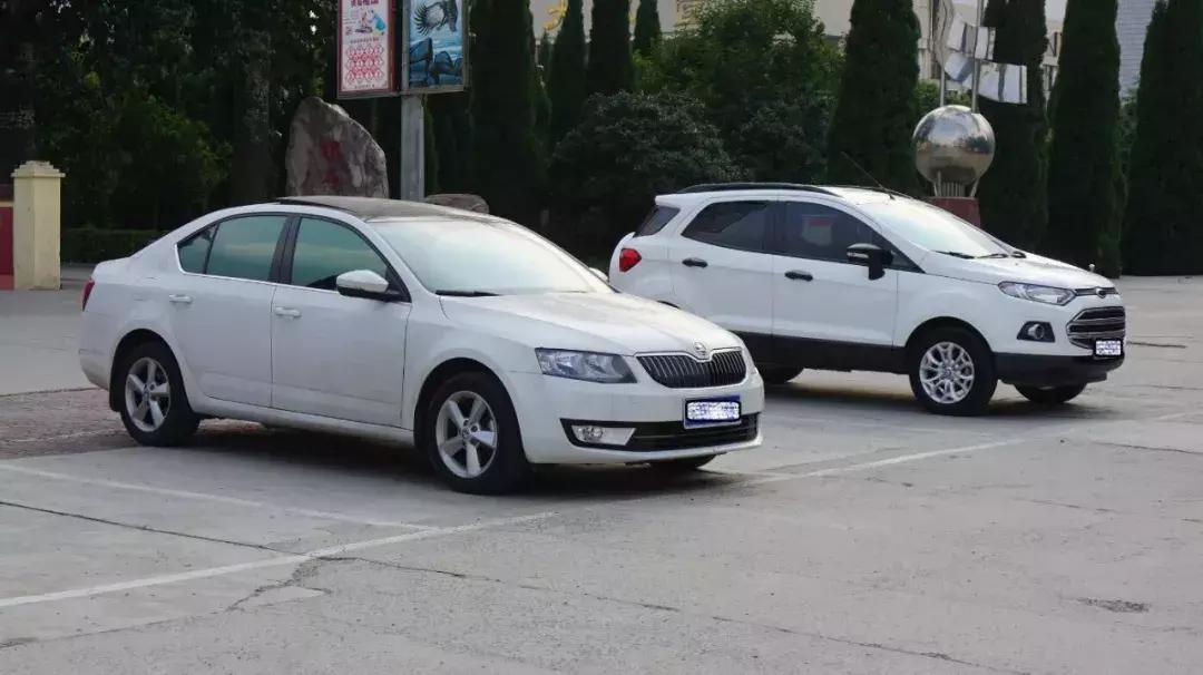 校长只开斯柯达？高中教师穷到让你不敢哭穷