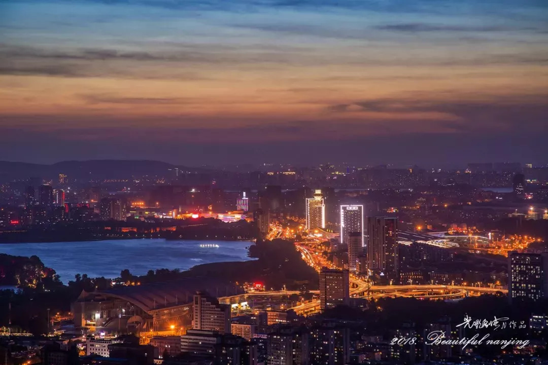 2005年的南京街头真实影像,记忆中的南京照片