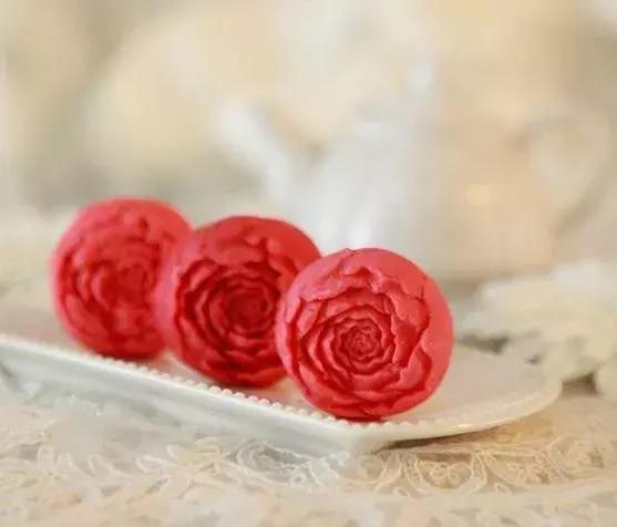 不排队也能吃到的网红月饼？别怪我没告诉你！