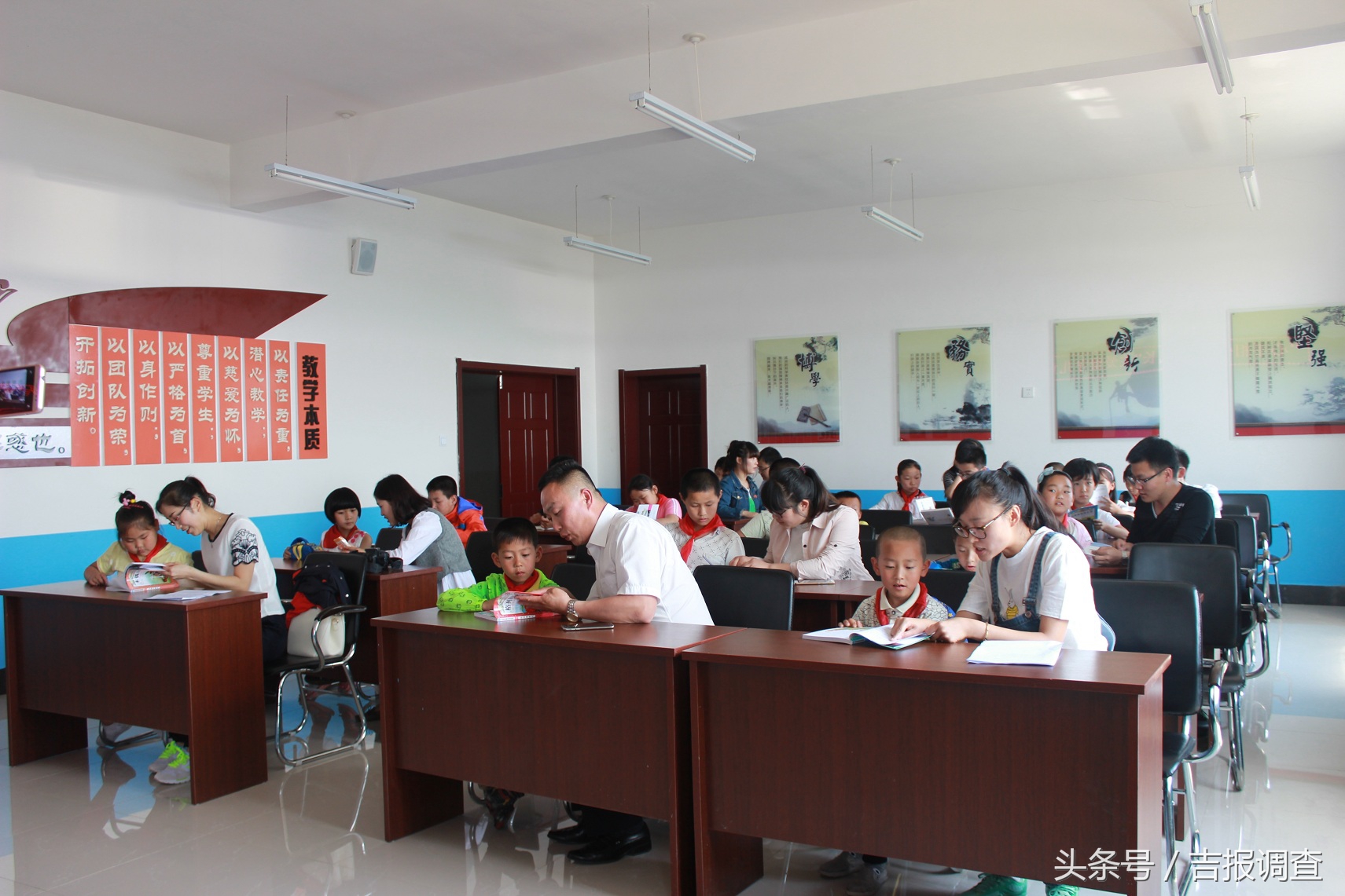 城市留守儿童的心酸生活,留守儿童永远是一个沉重的话题