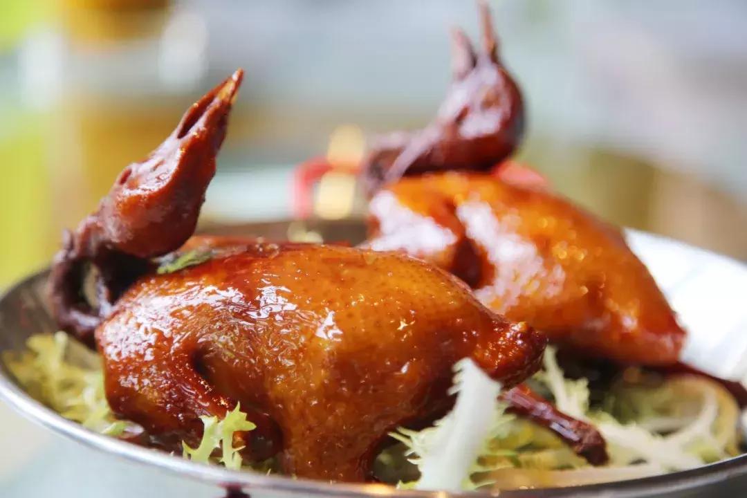 一千斤巨型龙虾,18斤巨型龙虾