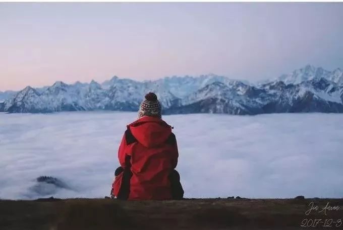 川西不次于牛背山的观景平台,比牛背山更近的贡嘎观景平台