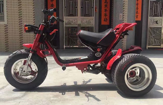 本田1800金翼正三轮旅行摩托车,本田正三轮车价格