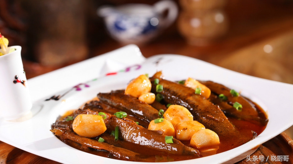 厨师做泥鳅教程,大厨教你泥鳅鱼的正宗做法