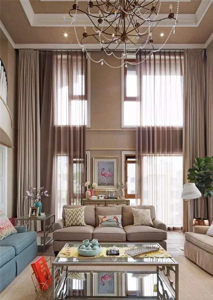 窗帘一丑毁所有！花20万装的新家不如隔壁10万简装