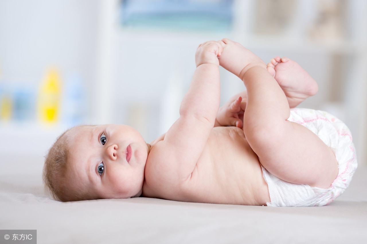 妈妈们必读的小知识：孩子几岁可以不用纸尿裤了？