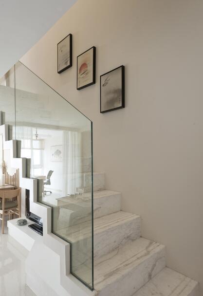 不锈钢楼梯扶手哪种好看要实用,不锈钢楼梯扶手效果图片大全