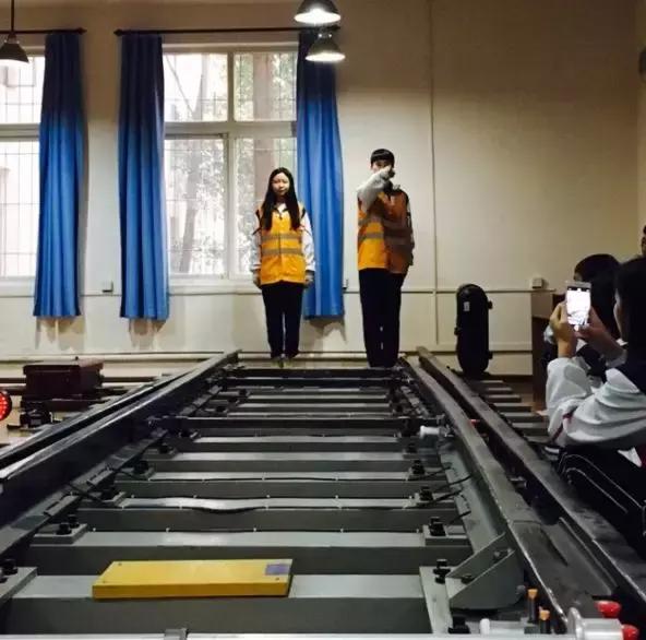 这首《后青春期的诗》，我们一起唱到老