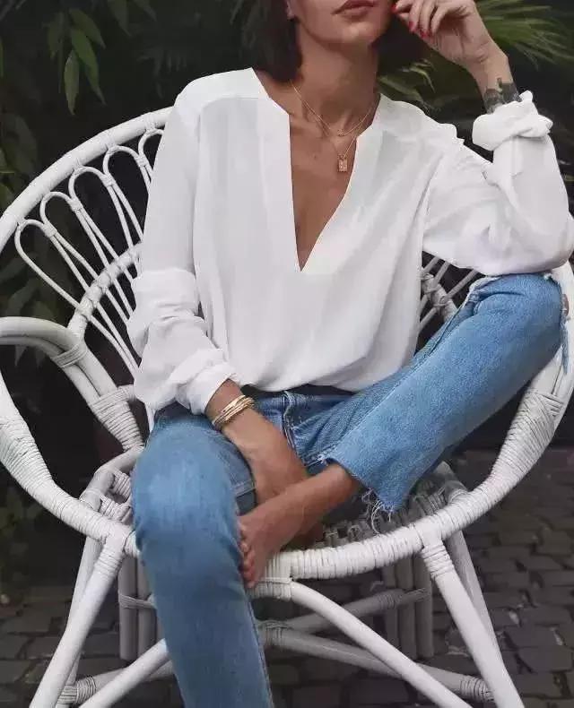 平胸妹子穿什么裙子好看,平胸穿什么类型的裙子更好看