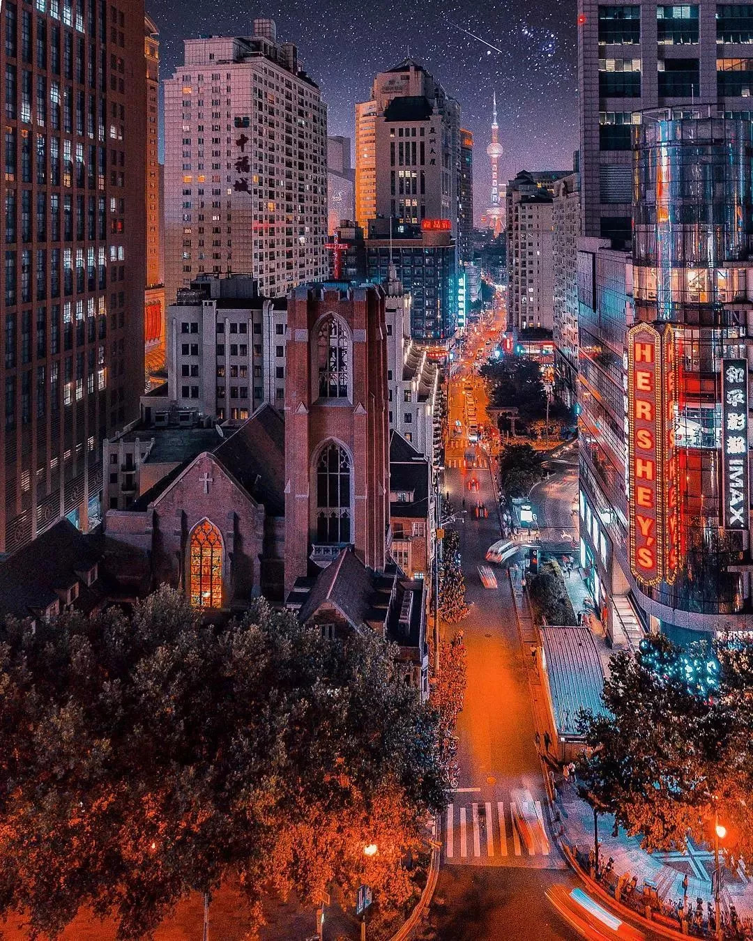 上海最新航拍震撼视频,外媒上海夜景被震撼视频