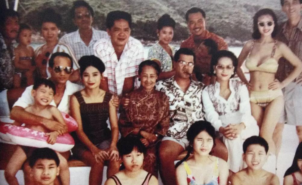 香港跛豪系列片,经典的港片跛豪