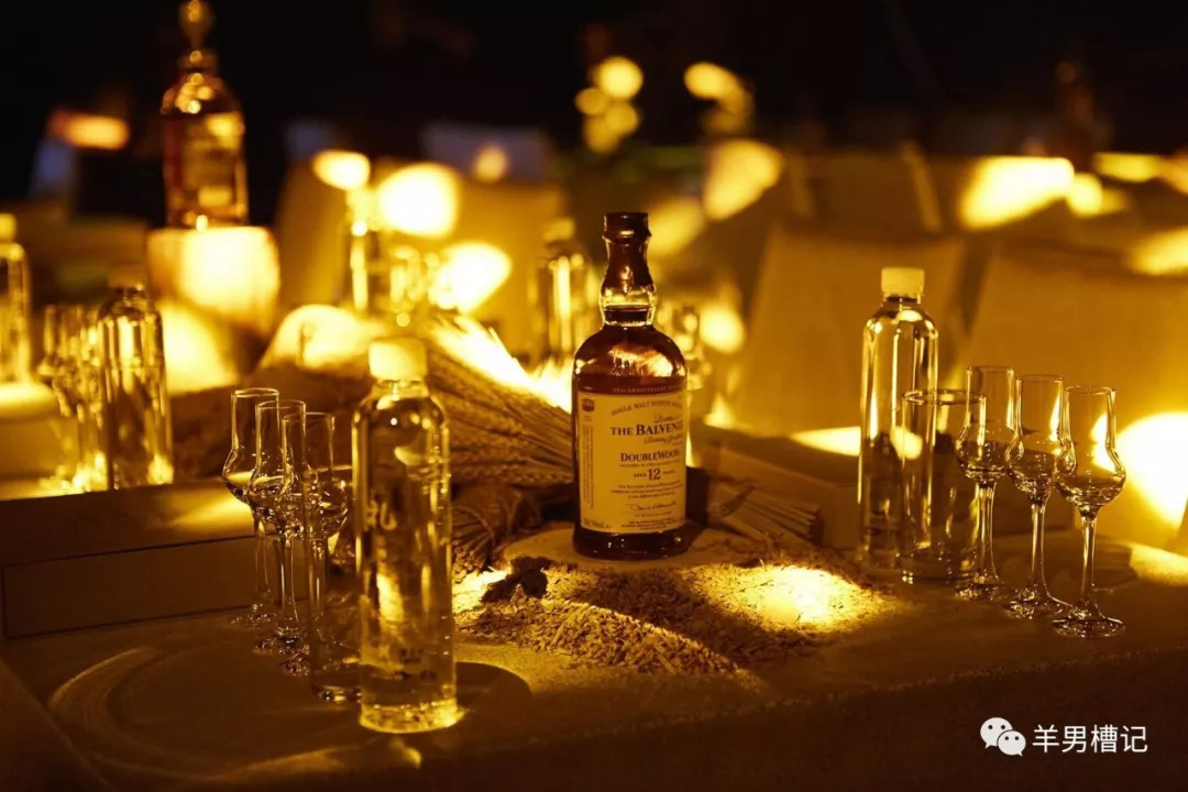 他在今年教师节宣布退休计划并着力挚手相传下一代